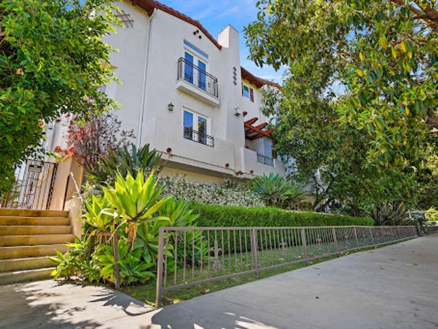 Apartment for sale in Studio City