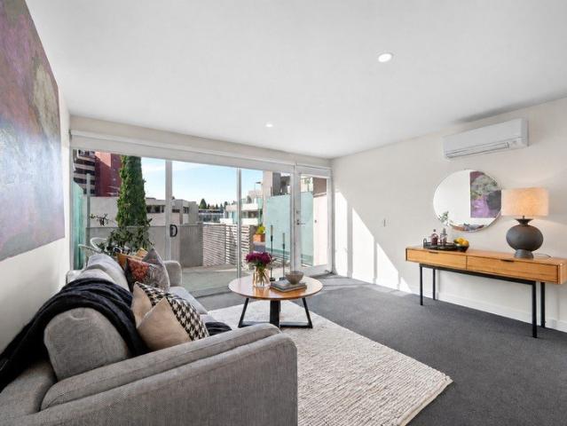 Apartment for sale in Hobart, Tasmania