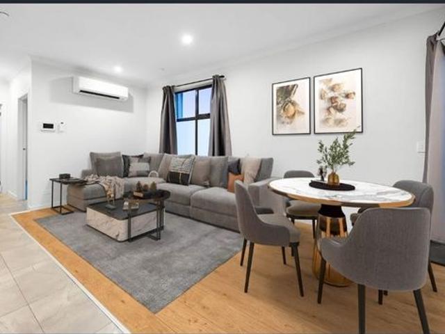 Apartment for rent in Surrey Hills, Melbourne