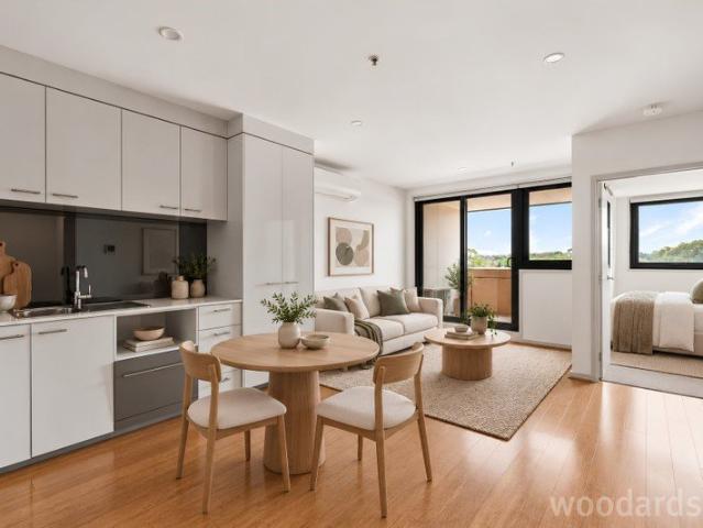 Apartment for sale in Essendon, Melbourne