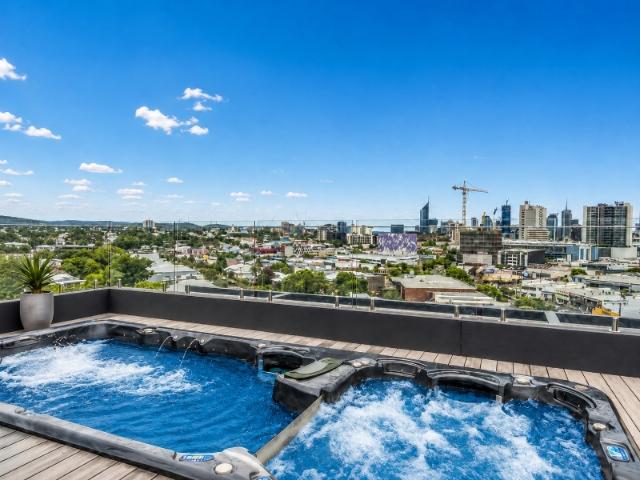 Apartment for rent in Toombul, Queensland