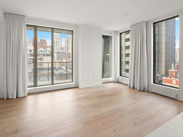 Apartment for sale in St. Leonard's, Quebec