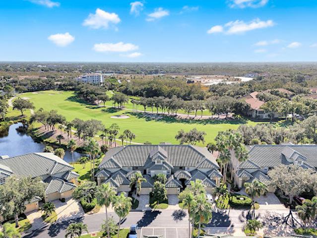 Apartment for sale in Bonita Springs, Florida