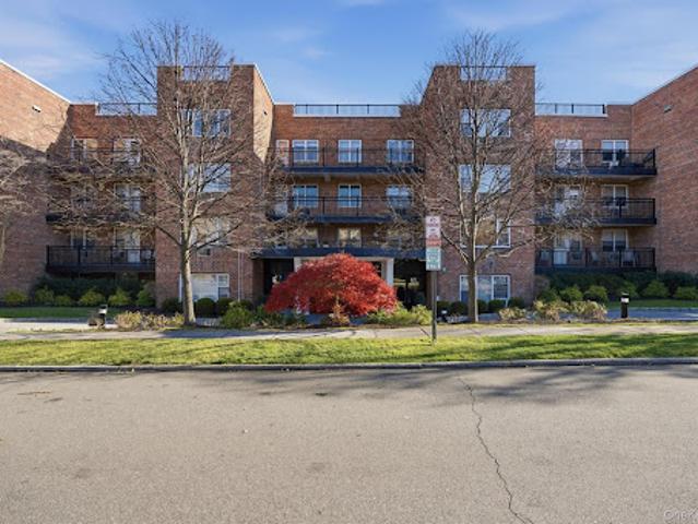 Apartment for sale in Nassau, New York