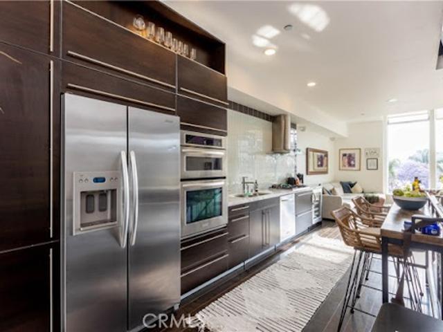 Apartment for sale in West Hollywood, California