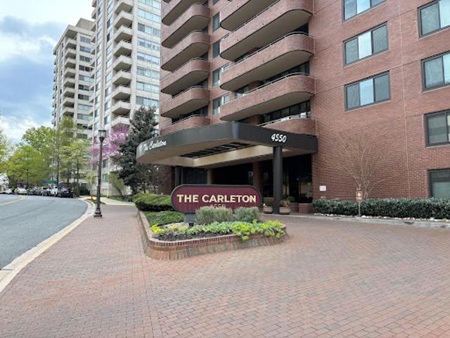 Apartment for sale in Bethesda, Maryland