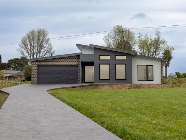 House for rent in Bowen Heights, Warragul