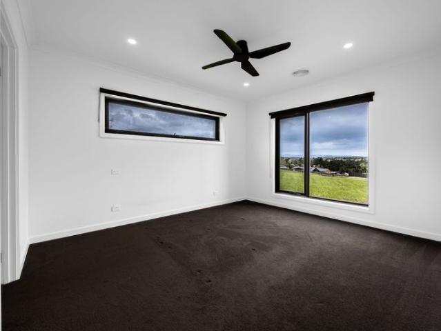 House for rent in Bowen Heights, Warragul