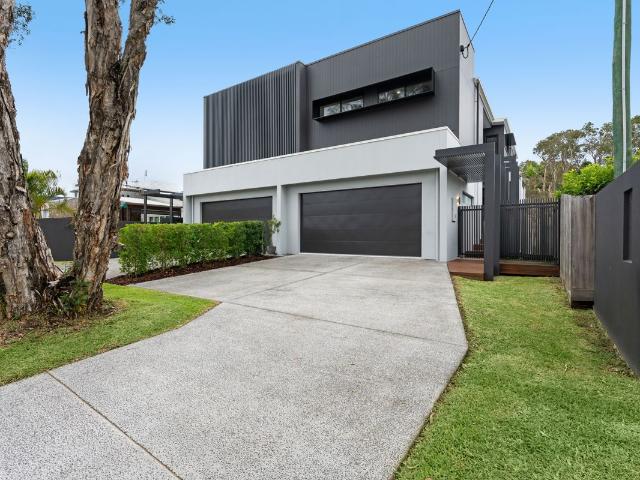 House for sale in Sunshine Coast, Maroochydore