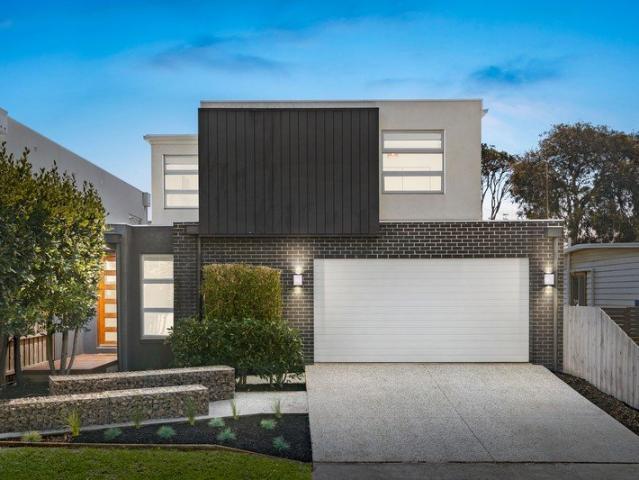 Townhouse for sale in Camerons Creek, Victoria