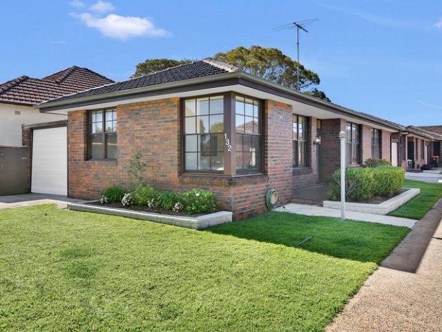 Villa for rent in Sydney, New South Wales