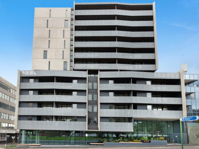 Apartment for rent in Box Hill South