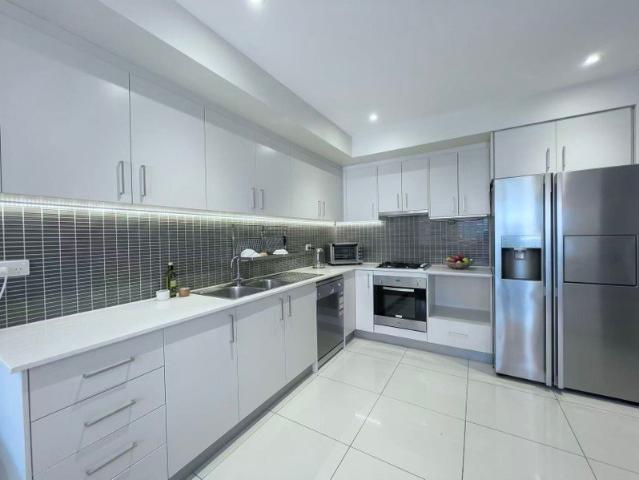 Townhouse for rent in Sydney, New South Wales