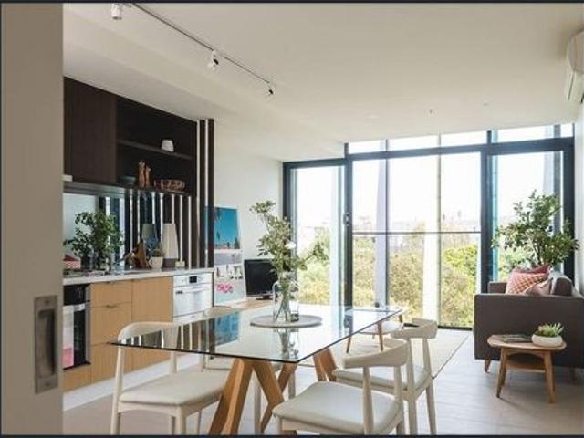 Apartment for rent in St Kilda, Melbourne