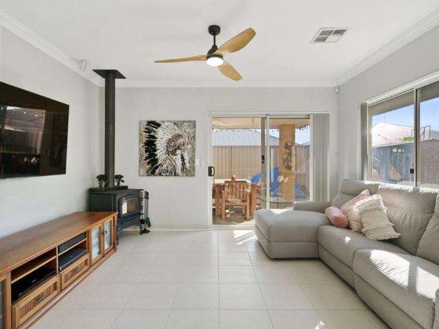 Apartment for rent in Cloverdale, City of Belmont