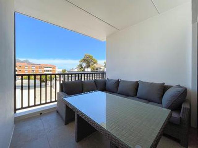 Apartment for rent in Hout Bay, City of Cape Town