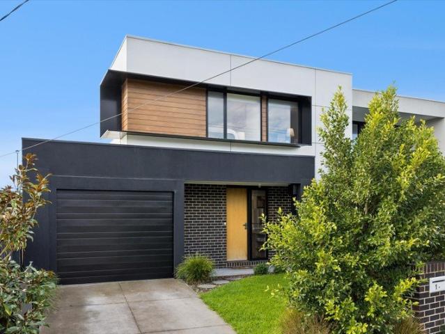 Townhouse for rent in Camerons Creek, Victoria