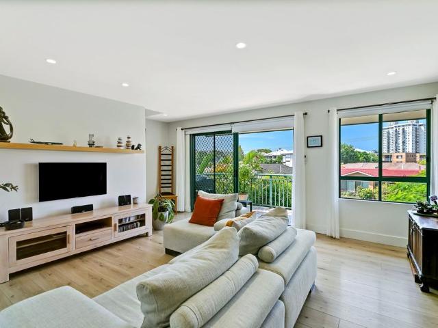 Apartment for rent in Kings Creek, Queensland
