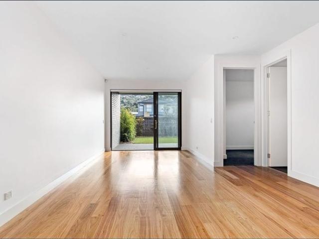 Townhouse for rent in Camerons Creek, Victoria