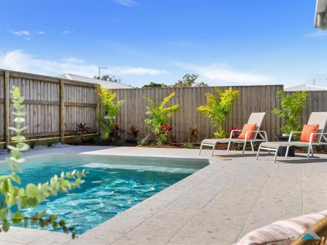 House for sale in Kewarra Beach, Queensland