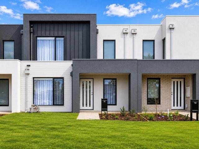 Townhouse for rent in Torquay, Victoria