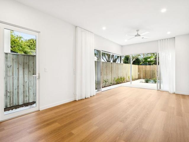 House for rent in Miami, Gold Coast City