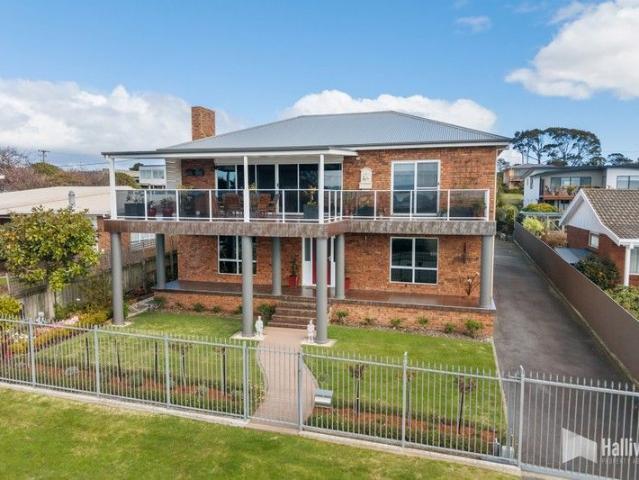 House for sale in Shearwater, Tasmania
