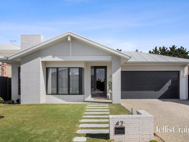 House for sale in Ocean Grove, Victoria