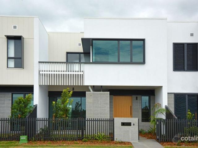 Duplex for rent in Kings Creek, Queensland