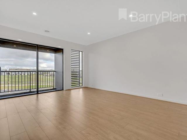 Townhouse for rent in Camerons Creek, Victoria