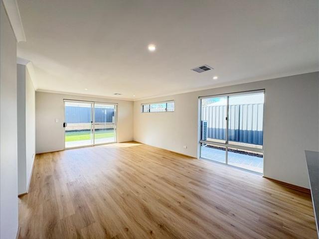 Apartment for rent in Parklands, Western Australia