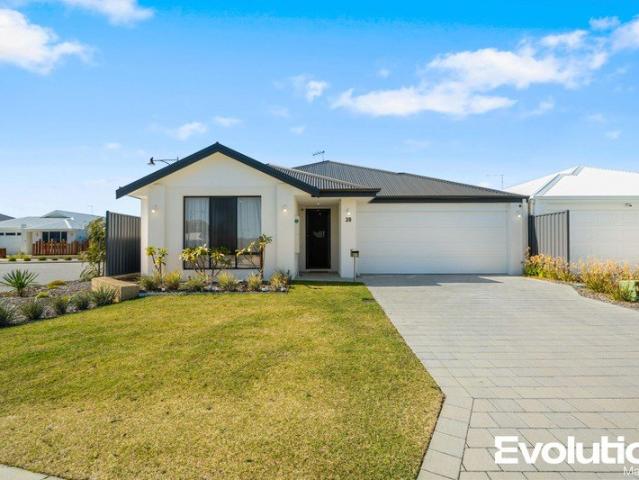 House for sale in Parklands, Western Australia