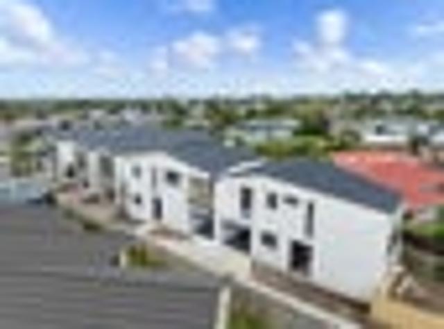 Townhouse for sale in Manurewa, Oroua County