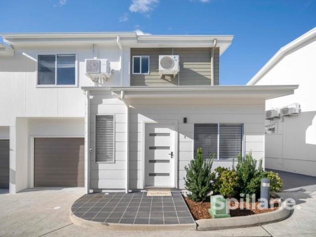Townhouse for sale in Ambergate, New South Wales