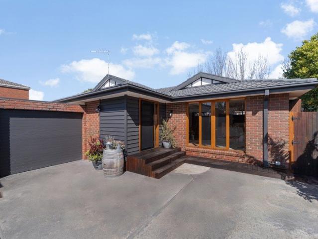 Apartment for sale in Camerons Creek, Victoria