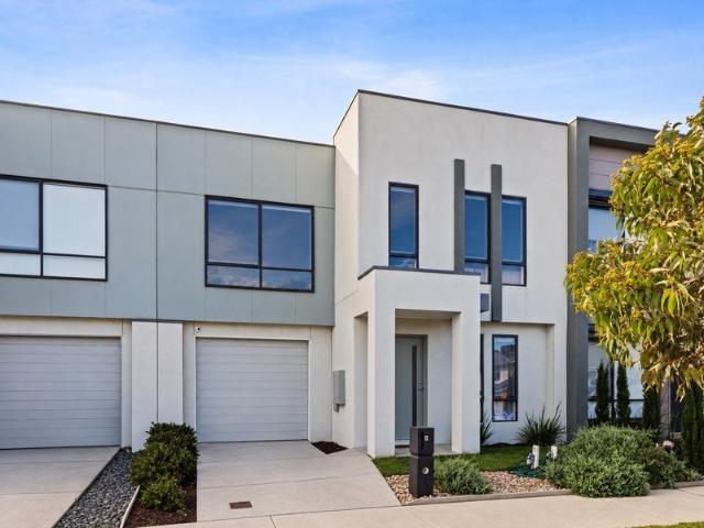 Townhouse for sale in Geelong, Victoria