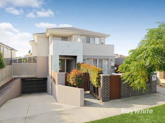 Apartment for sale in Camerons Creek, Victoria