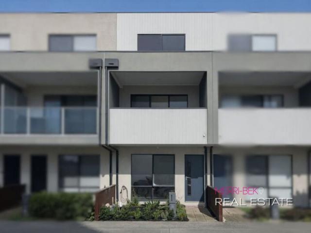 Townhouse for rent in Camerons Creek, Victoria