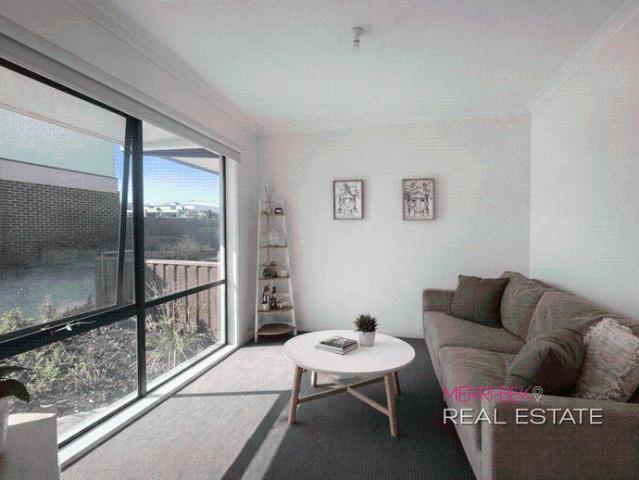 Townhouse for rent in Camerons Creek, Victoria