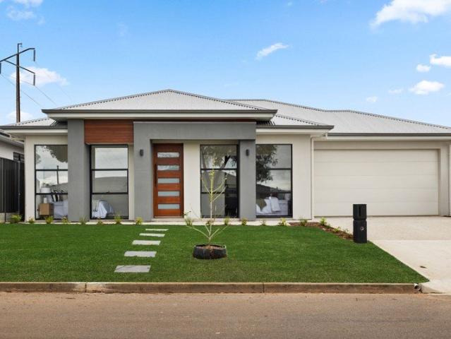 House for sale in Valley View, Adelaide