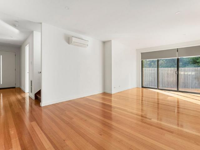 Townhouse for rent in Camerons Creek, Victoria
