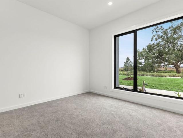 House for rent in Woodstock, Melbourne