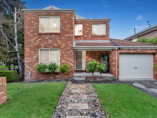 Townhouse for sale in Camerons Creek, Victoria