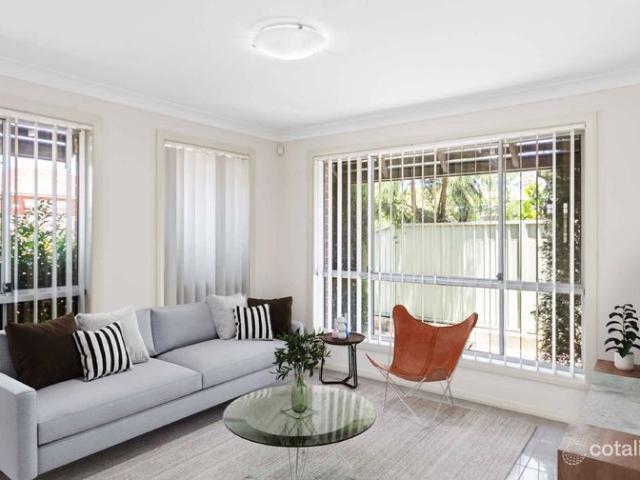 Townhouse for rent in Sydney, New South Wales