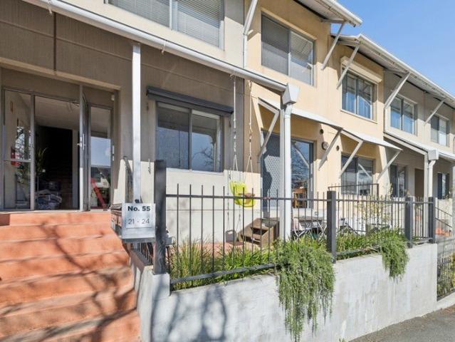 Apartment for sale in Camerons Creek, Victoria