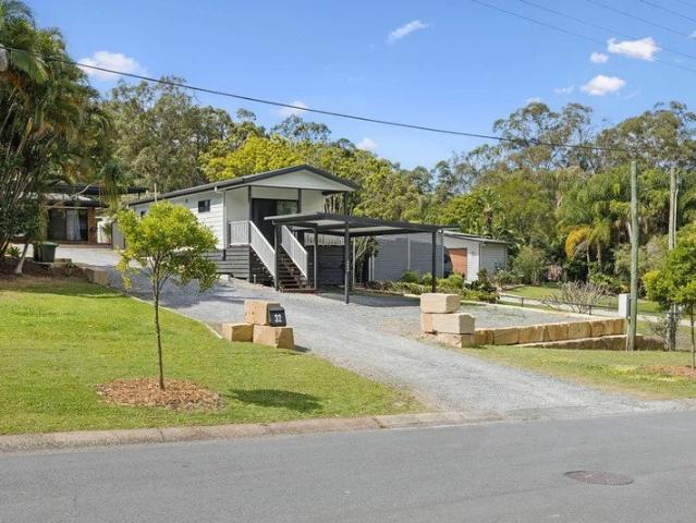 House for rent in Canowindra Estate, Gold Coast City