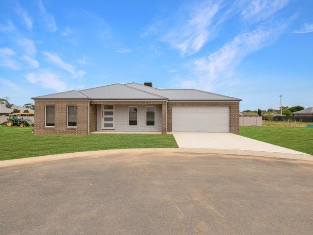 House for sale in Howlong, New South Wales
