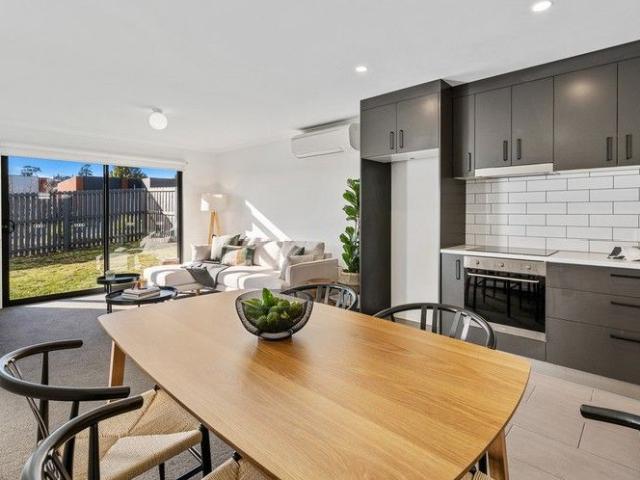 Townhouse for sale in Glenorchy