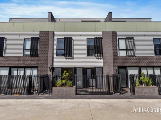 Townhouse for sale in Camerons Creek, Victoria