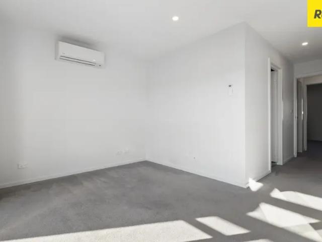 Townhouse for rent in Denman Prospect, District of Molonglo Valley